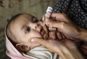 UNICEF Polska - drastycznie spada liczba szczepień