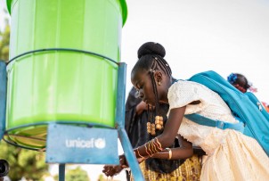 UNICEF Polska - Miliony dzieci na świecie cierpią z powodu braku wody