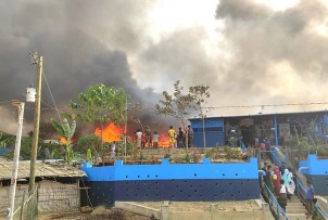 Pożar w obozie dla uchodźców Rohingja
