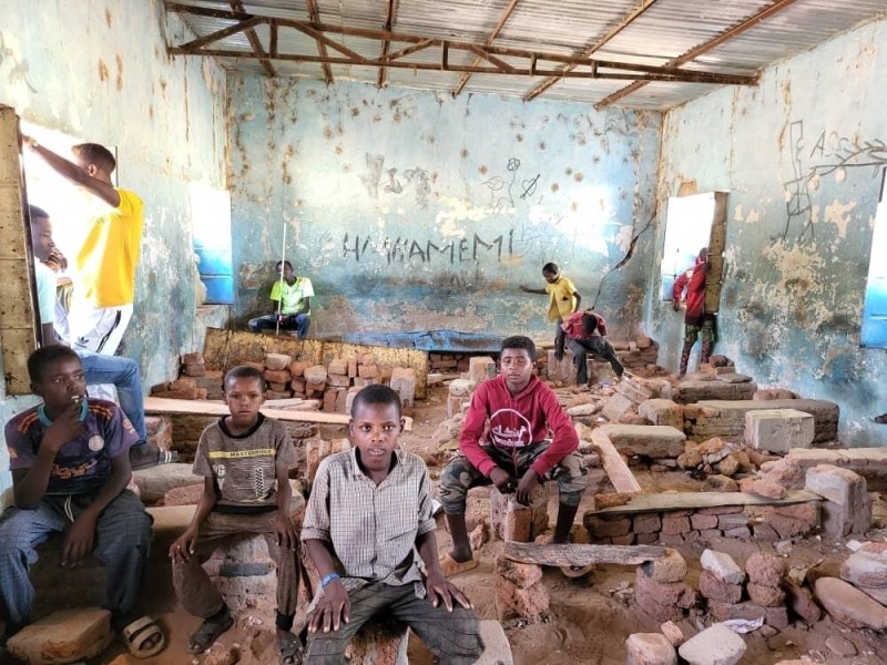 Sytuacja w Sudanie jest katastrofalna. Dzieci nadal znajdują się na bezpośredniej linii ognia.