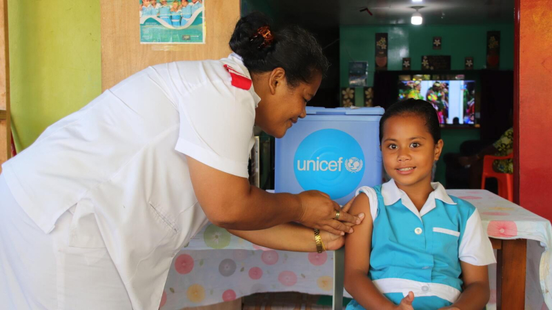 Tuvalu (archipelag Wysp Lagunowych) to kraj, który ze względu na położenie odizolowany jest od świata zewnętrznego.