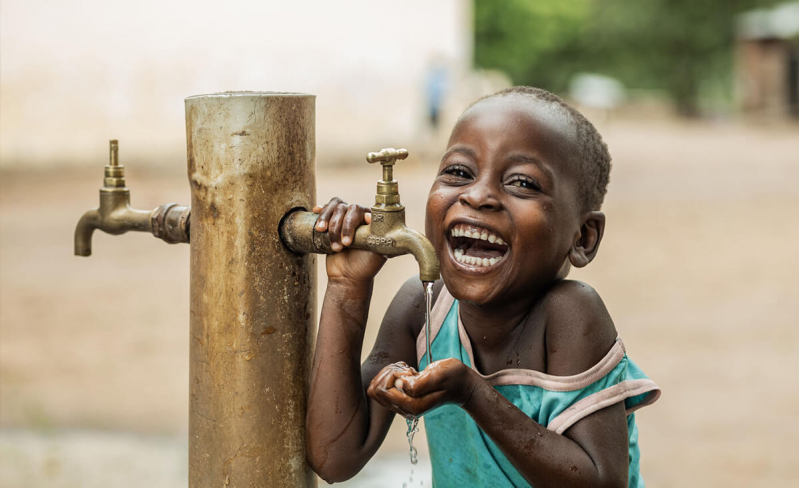 Dostęp do wody to prawo każdego dziecka