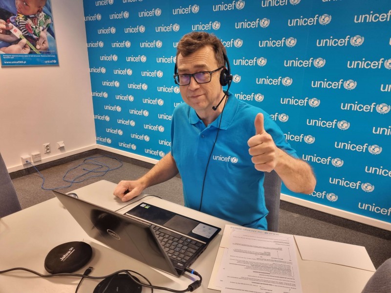UNICEF Polska i Maciej Orłoś w specjalnej akcji na rzecz dzieci w Jemenie