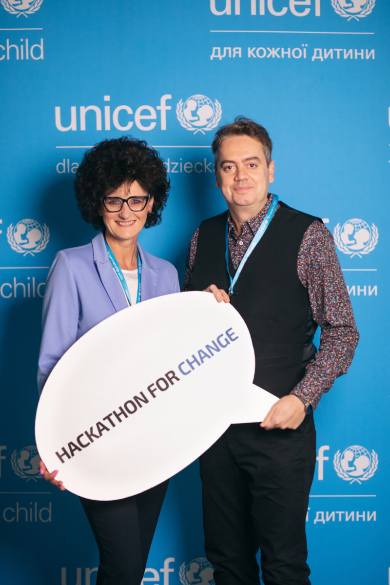 Hackhaton for Change 2.jpg