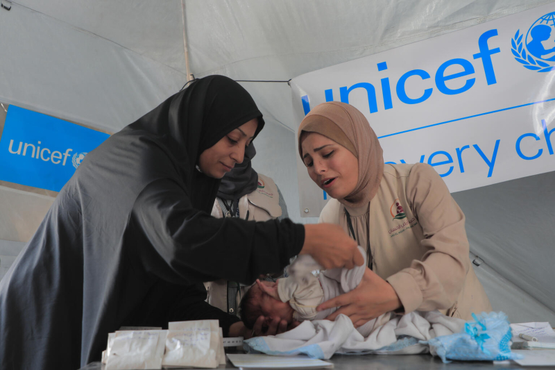 UNICEF jest w Strefie Gazy i niesie ratującą życie pomoc