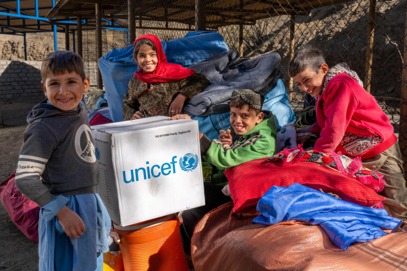 UNICEF Polska Kalendarz Adwentowy z Muminkami