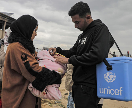 Szczepimy dzieci przeciwko polio, aby ratować ich życie i zdrowie