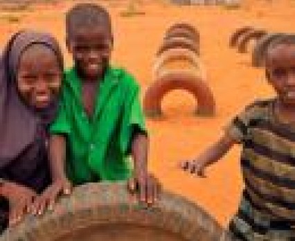Róg Afryki - rok po klęsce głodu