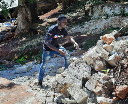 Potężne trzęsienie ziemi dewastuje Haiti