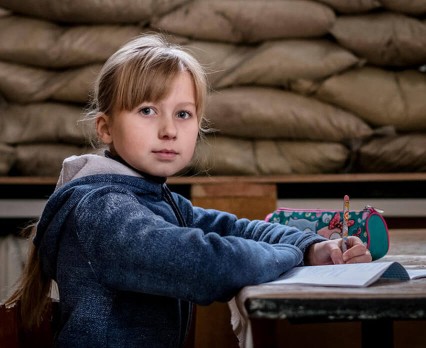 Dzieci z Ukrainy rozpaczliwie potrzebują pokoju. Podpisz apel UNICEF Polska!