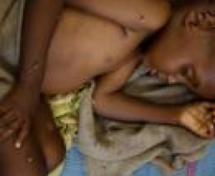 UNICEF i WHO informują: Codziennie umiera 12 tysięcy dzieci mniej niż 20 lat temu