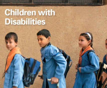 Raport UNICEF: W pierwszej kolejności zobacz dziecko, a nie jego niepełnosprawność