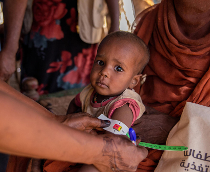 Dlaczego warto uwzględniać darowizny na pomoc humanitarną w corocznym budżecie CSR?